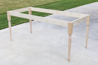 Building a Farmhouse Dining Table